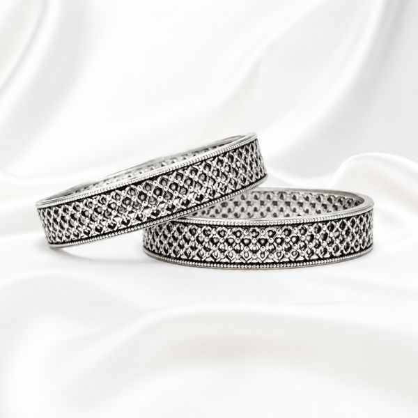 Oxidized Lattice Silver Bangles