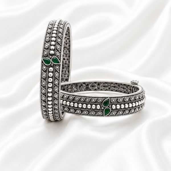 Green Stone Textured Bangles