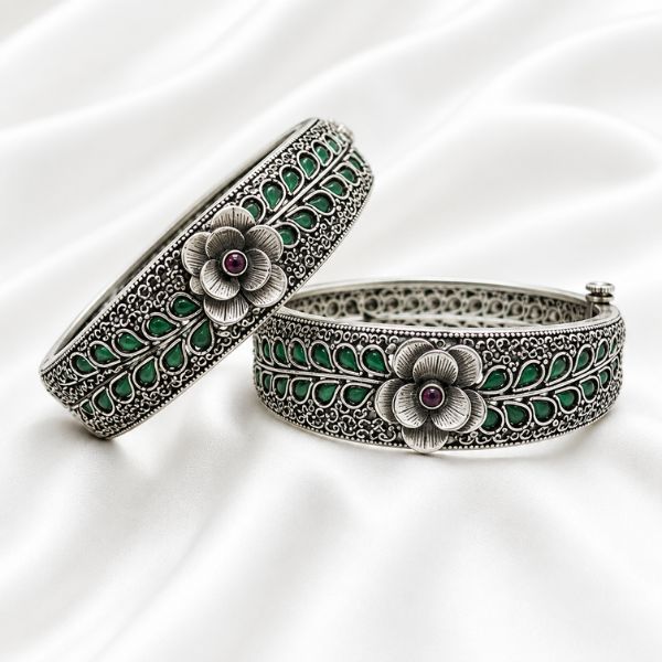 Green Leaf Floral Bangles