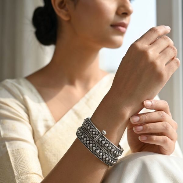 Dome & Flower Hinged Bangles